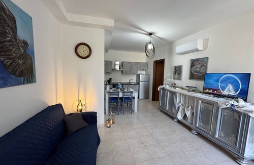 Vecchiano Villa | Stunning private villa for 3 guests with WIFI, private pool, A/C, close to Pisa