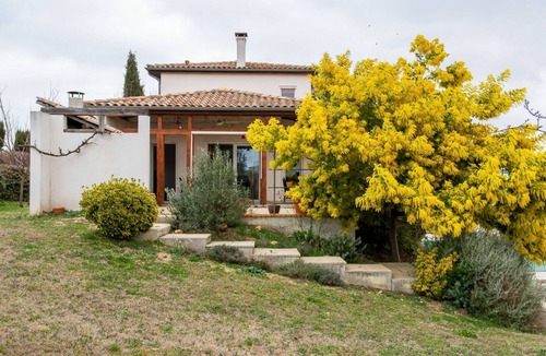 Alignan-du-Vent Villa | Stunning private villa for 8 people with private pool, WIFI, A/C, TV and terrace