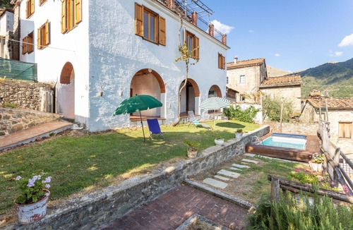 Bagni di Lucca House | Stunning private villa with sauna, private pool, WIFI, TV, terrace, pets allowed and panoramic v.