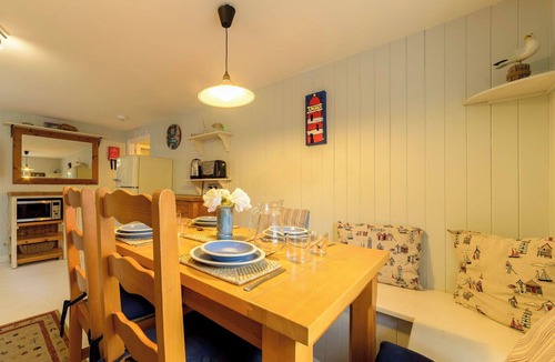 Gorran Haven House | Stunning private villa for 6 people with WIFI and TV