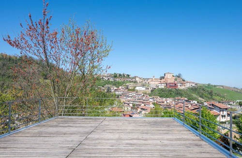 Castellinaldo Villa | Stunning private villa with A/C, WIFI, private pool, TV, terrace, pets allowed and panoramic view