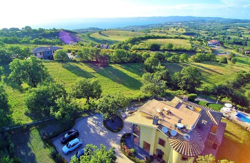 Montefiascone Villa | Stunning private villa with hot tub, WIFI, private pool, A/C, TV, patio and panoramic view