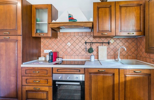 Montescudaio House | Stunning private villa for 3 guests with WIFI, A/C, patio and panoramic view