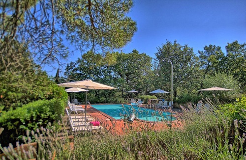Bucine Villa | Stunning private villa for 10 guests with private pool, WIFI, TV, veranda and panoramic view