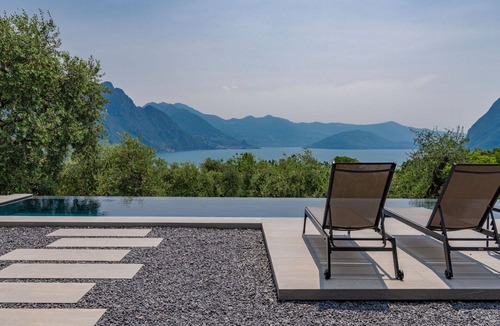 Riva di Solto Villa | Stunning private villa for 10 guests with private pool, WIFI, hot tub, TV and patio