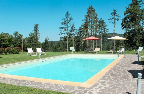 Gaiole in Chianti Villa | Stunning private villa with private pool, WIFI, TV, patio, pets allowed, panoramic view and park...