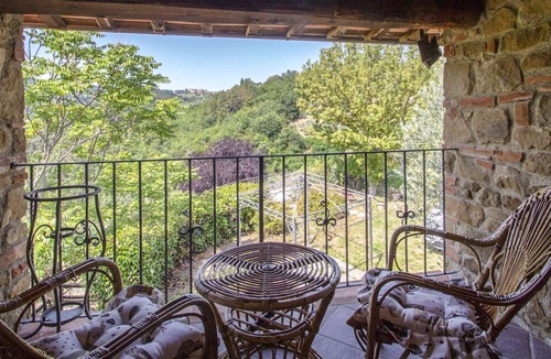 Montevarchi Villa | Stunning private villa with A/C, private pool, WIFI, TV, patio, panoramic view and parking