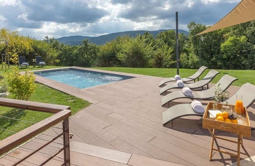 Radicondoli Villa | Stunning private villa for 12 guests with WIFI, private pool, A/C, TV, veranda and pets allowed