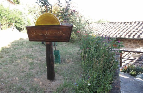 Petrognano Villa | Stunning private villa with A/C, hot tub, internet, TV, pets allowed, panoramic view, close to Lucca
