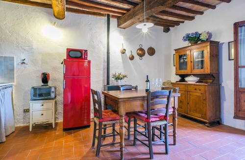 Castellina in Chianti House | Stunning private villa for 4 people with pool, WIFI, TV, terrace and panoramic view