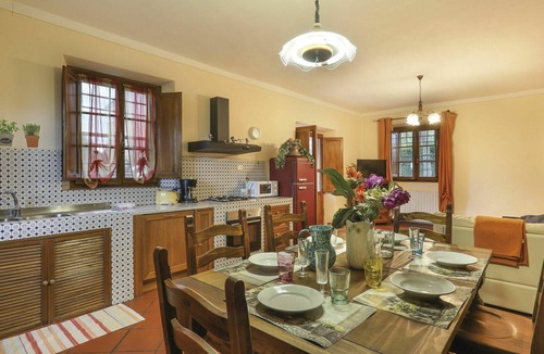 Castelvecchio Villa | Stunning private villa for 6 people with A/C, WIFI, private pool, TV, terrace and pets allowed