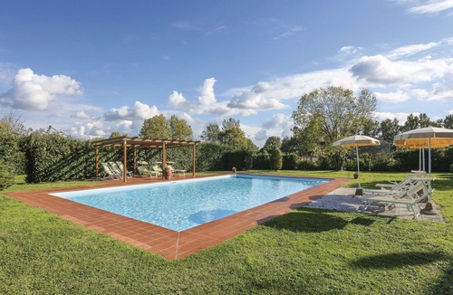 Castelvecchio Villa | Stunning private villa for 6 people with A/C, WIFI, private pool, TV, terrace and pets allowed