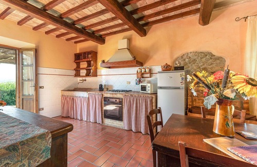 Cinigiano House | Stunning private villa with WIFI, A/C, private pool, TV, patio, pets allowed and panoramic view