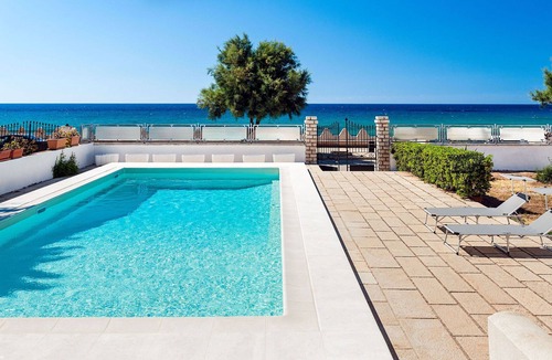 Custonaci Villa | Stunning private villa for 6 people with A/C, WIFI, private pool, TV, terrace and panoramic view