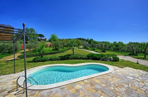 Castelfiorentino Villa | Stunning private villa with A/C, private pool, WIFI, TV, terrace, pets allowed and panoramic view
