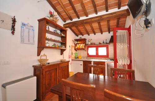 Cortona Villa | Stunning private villa with A/C, private pool, WIFI, TV and panoramic view, close to Cortona