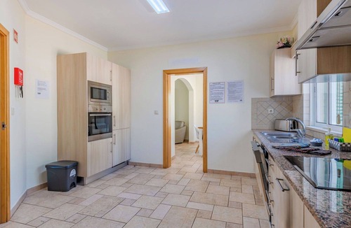 Albufeira Villa | Stunning private villa for 10 guests with WIFI, private pool, A/C, TV and terrace