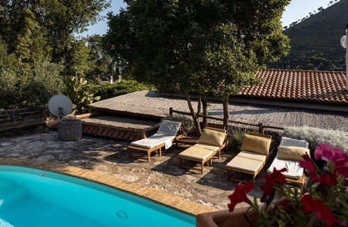 Itri Villa | Stunning private villa for 8 people with private pool, WIFI, TV, patio and pets allowed