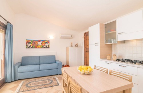 Badesi House | Stunning private villa for 4 guests with pool, A/C, TV, terrace and pets allowed