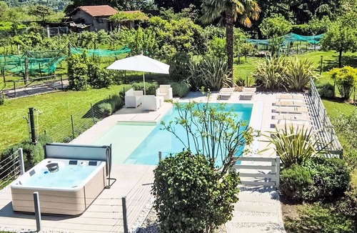 Besozzo Villa | Stunning private villa for 8 people with A/C, private pool, hot tub, WIFI, TV and patio