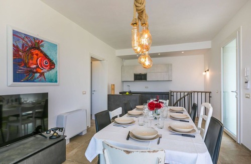 Cecina House | Stunning private villa for 8 guests with A/C, private pool, WIFI, TV, terrace and pets allowed