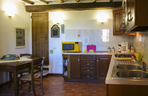 Pieve di Chio Villa | Stunning private villa for 16 guests with WIFI, private pool, TV and pets allowed