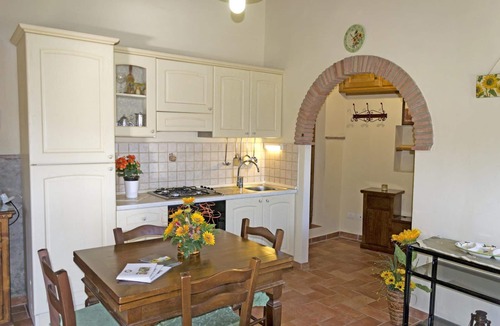 Cortona House | Stunning private villa for 4 guests with private pool, WIFI, TV, terrace and panoramic view