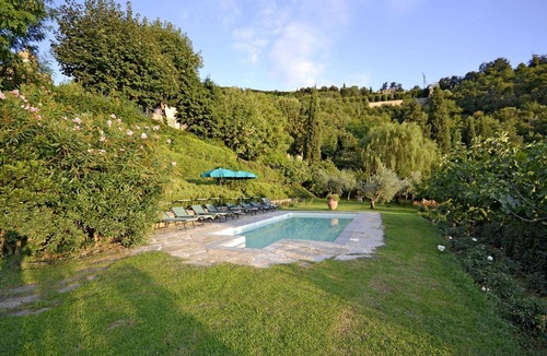 Cortona Villa | Stunning private villa for 12 guests with private pool, WIFI, TV, patio and panoramic view