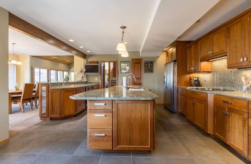 Monitor House | Stunning River & Mountain View Retreat | Spacious East Wenatchee Home