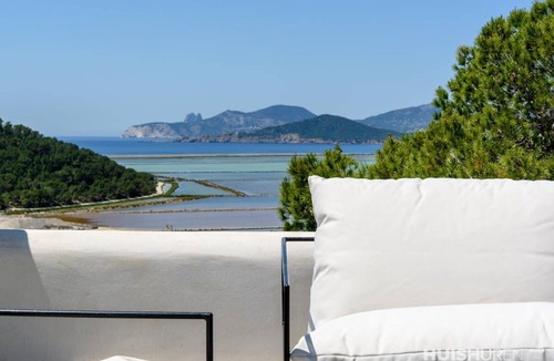 Sant Josep de sa Talaia Villa | Stunning Salinas