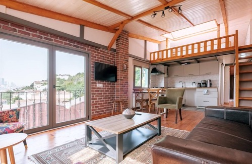 Uskudar Apartment | Stunning Sea View Loft 5 min to Park in Kuzguncuk