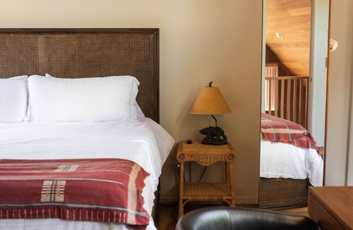 Camp Nelson Cabin | Stunning Sequoia Retreat: Springs, Spa & Sauna