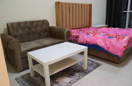 Discovery Gardens Apartment | Stunning Studio With Pool And Gym Close To Marina