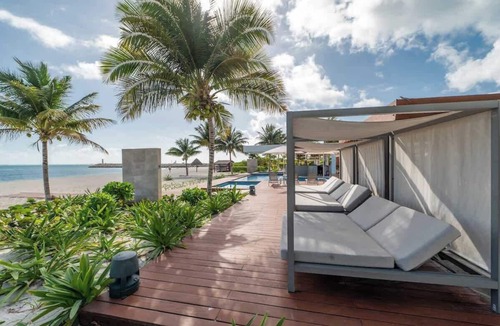 Playa Mujeres Apartment | Stunning Studio La Amada Beach