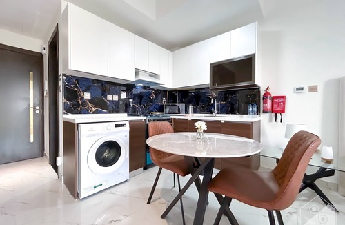 Al Barsha Apartment | Stunning studio with Balcony in Arjan