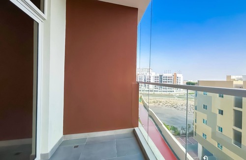 Al Barsha Apartment | Stunning studio with Balcony in Arjan