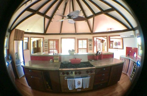 Bullet Tree Falls Cabin | Stunning Tree House with Private Pool Surrounded by Nature in Cayo District, Belize