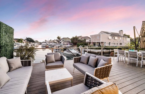 Seabridge Marina House | Stunning, upscale waterfront house in Oxnard, CA