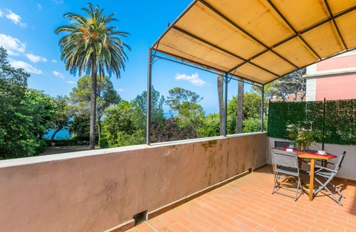 Castiglioncello Villa | Stunning villa for 6 guests with A/C, WIFI, TV, terrace and pets allowed