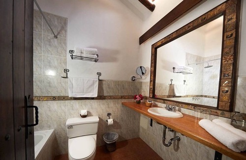 Huaran House | Stunning views, breakfast included, amazing location, Standard- room ASV