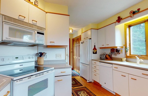 Bethlehem Cabin | Stunning views, Private location, get ready for vacation in the White Mountains!