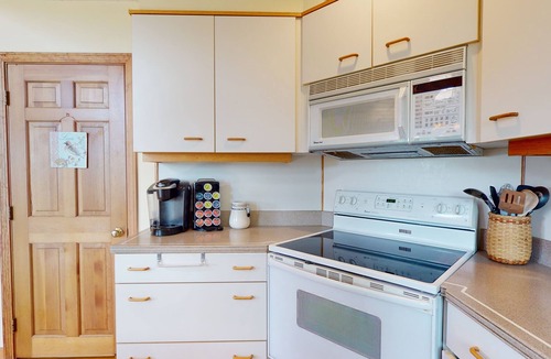 Bethlehem Cabin | Stunning views, Private location, get ready for vacation in the White Mountains!