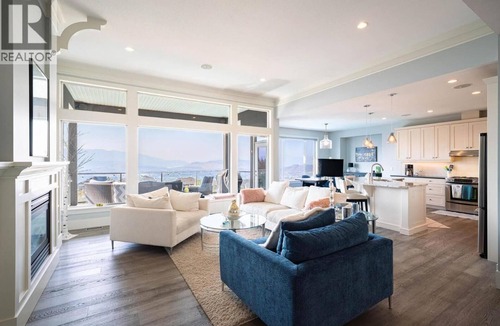 Foothills House | Stunning Views! SilverStar 15-Min Drive