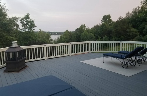 Estill Springs House | Stunning Views with a private dock and hot tub. Great for getting together!