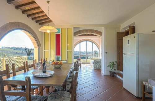 Scandicci House | Stunning villa for 12 people with private pool, WIFI, TV, terrace, pets allowed and panoramic v.