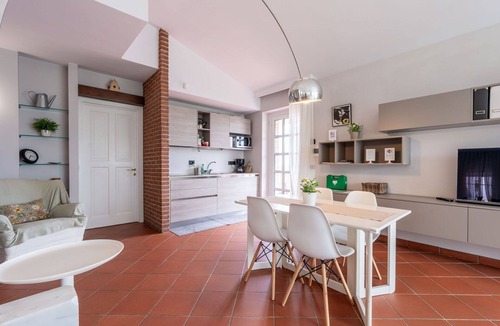 Barolo House | Stunning villa for 4 people with WIFI, TV, terrace and panoramic view