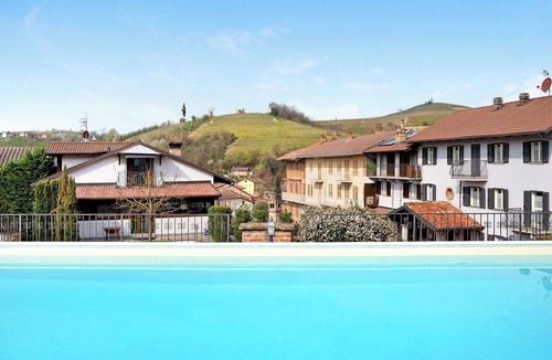 Priocca House | Stunning villa for 6 guests with WIFI, A/C, pool, TV, patio and panoramic view