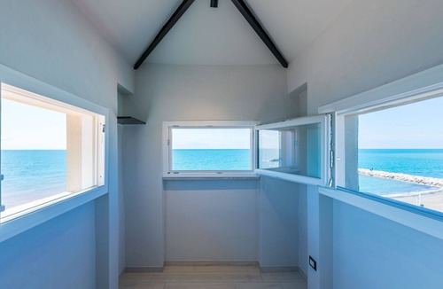 Marina di Cecina Villa | Stunning villa for 8 people with A/C, WIFI, TV, terrace and panoramic view
