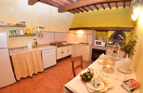 Massa e Cozzile Villa | Stunning villa for 6 guests with private pool, internet, TV, patio and pets allowed