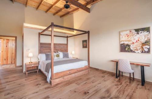 Jarabacoa Villa | Stunning villa w pool & mountain view in Jarabacoa